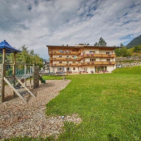 Johanneshof - Dein MOUNTAIN Wohlfühlhotel Saalbach-Hinterglemm Exterior foto